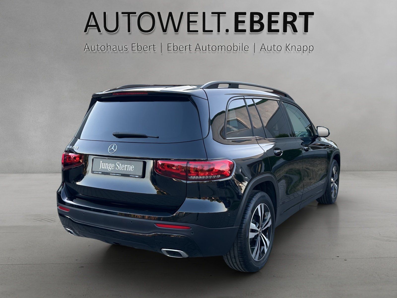 Fahrzeugabbildung Mercedes-Benz GLB200 Progr LED HighEndMBUX HUD Night AHK Busin