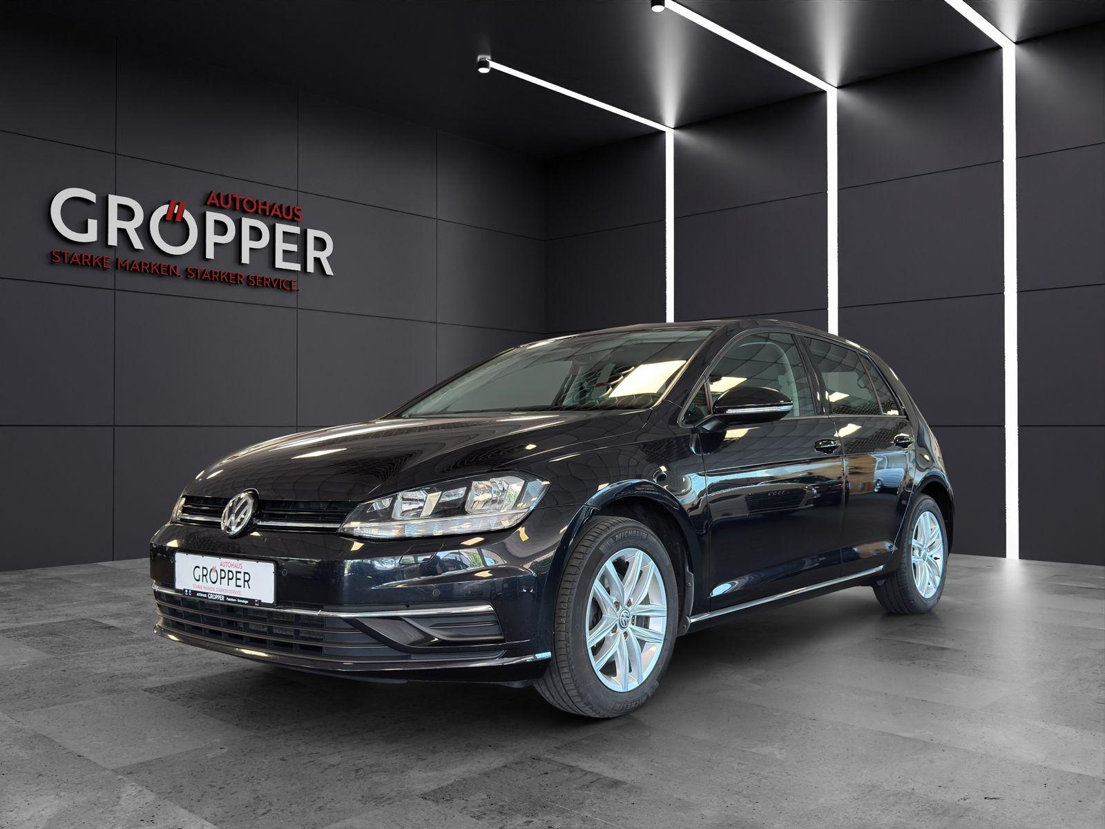 Volkswagen Golf VII 1.5 TSI ACT DSG/Panorama/AppConnect/VC
