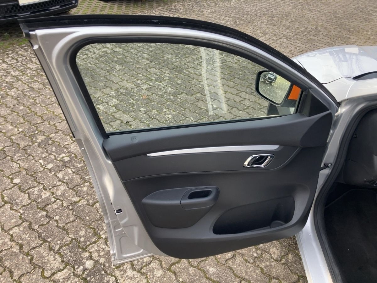 Dacia Spring - Bild 12
