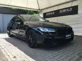 BMW M550i xDrive A/Autom/Laser-Licht/Leder/Panorama - gebrauchte BMW M550 aus dem Jahr 2021