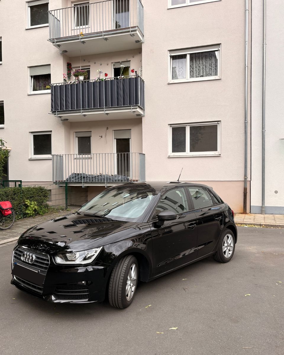 AUDI A1 1.0 TFSI ultra Sportback -
