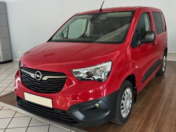 Opel Combo Life E Elegance 1.5 130PS