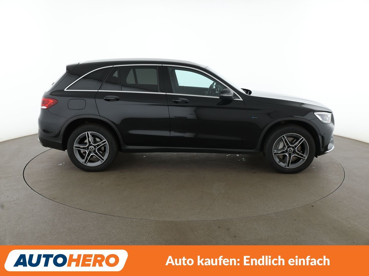 Mercedes-Benz GLC 300e 4Matic AMG Line Aut.*NAVI*LED*TEMPO* foto 7