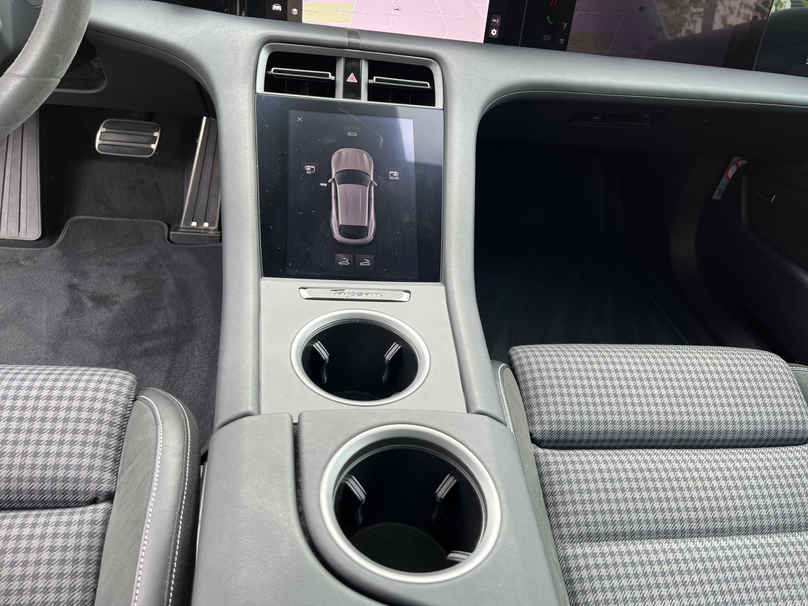 Porsche Taycan - Bild 14