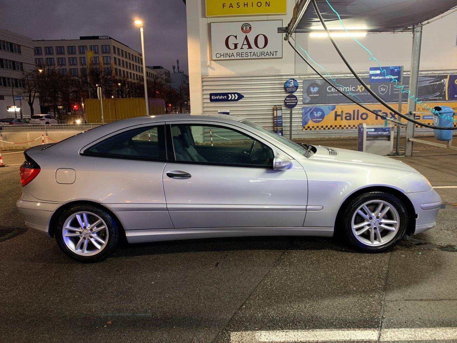 Mercedes-Benz C 180