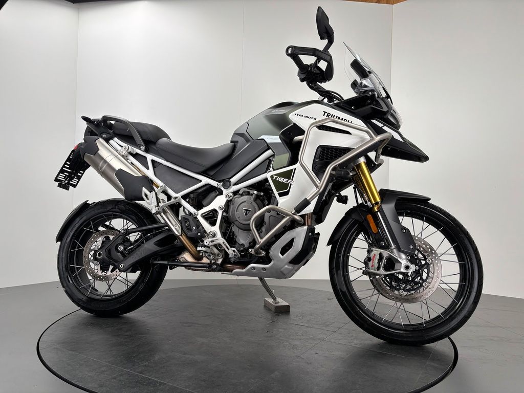 Fahrzeugabbildung Triumph TIGER 1200 RALLY EXPLORER *1.Hand-Scheckheft*