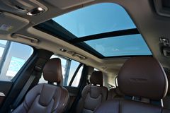 Fahrzeugabbildung Volvo XC90 B5 D AWD Inscription*STDHZG*PAMO*AHK*7-S