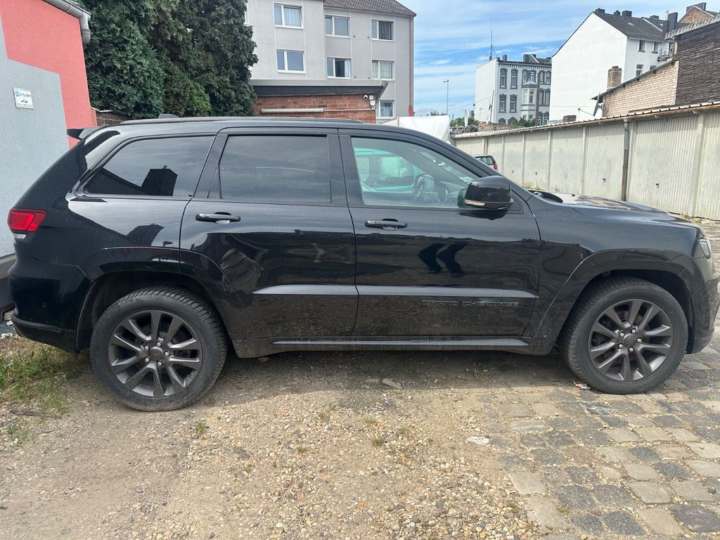 Image of Jeep Grand Cherokee