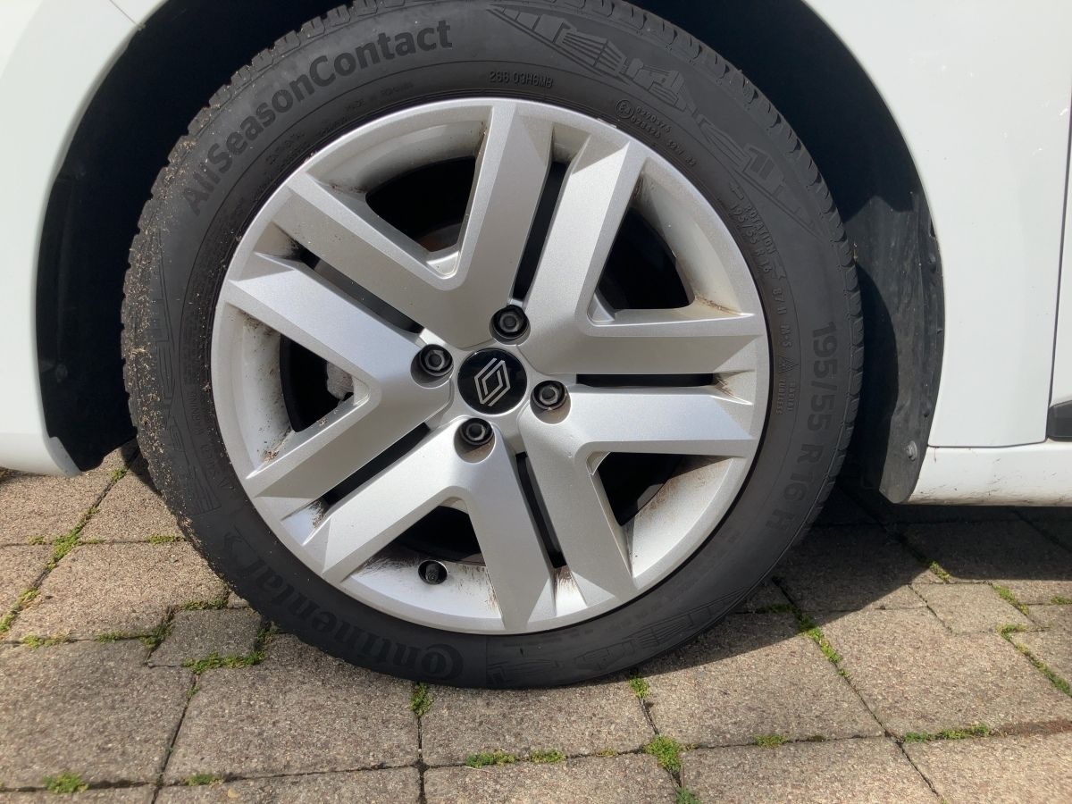 Renault Clio - Bild 12