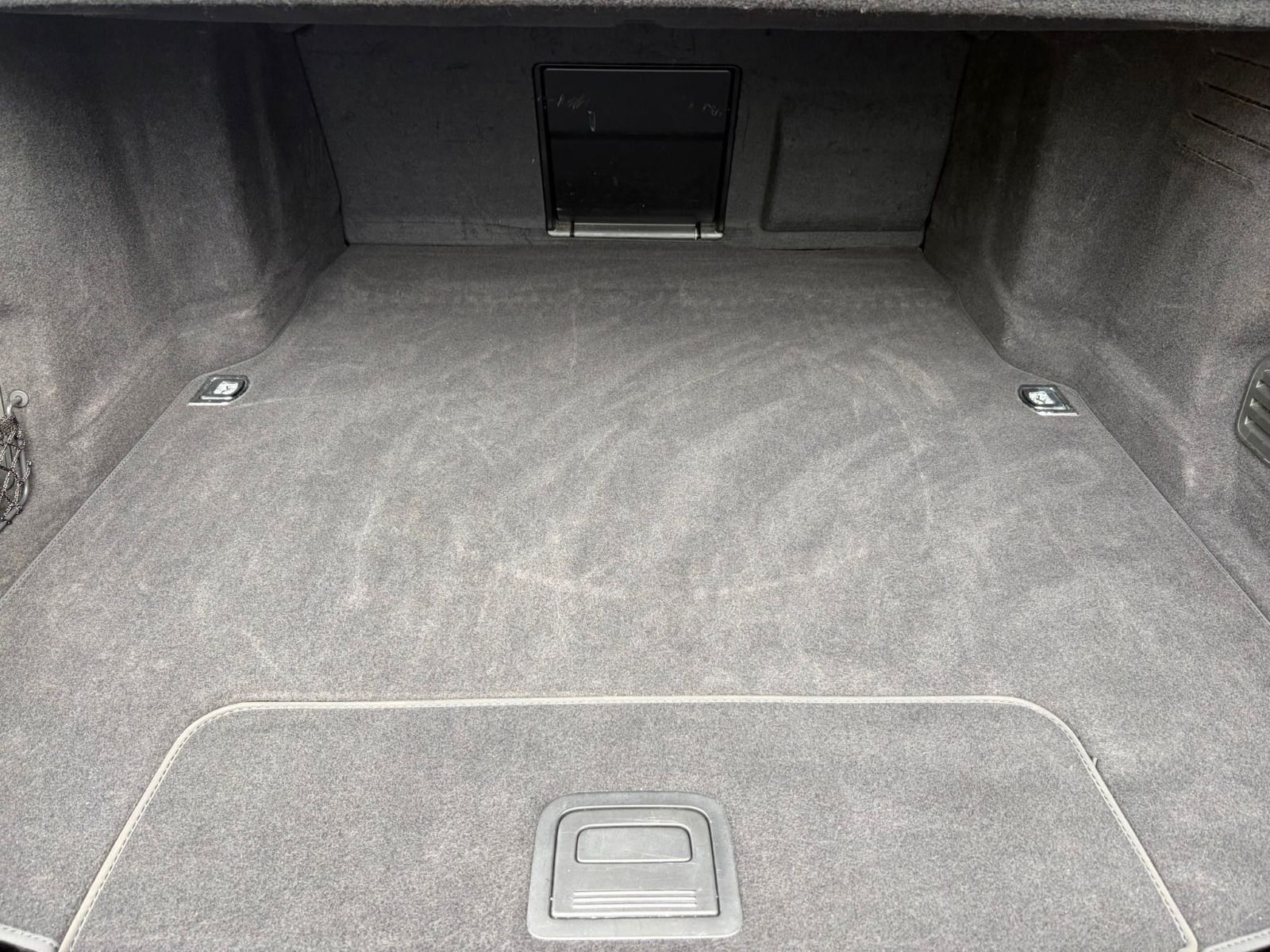 Audi A8 - Bild 17