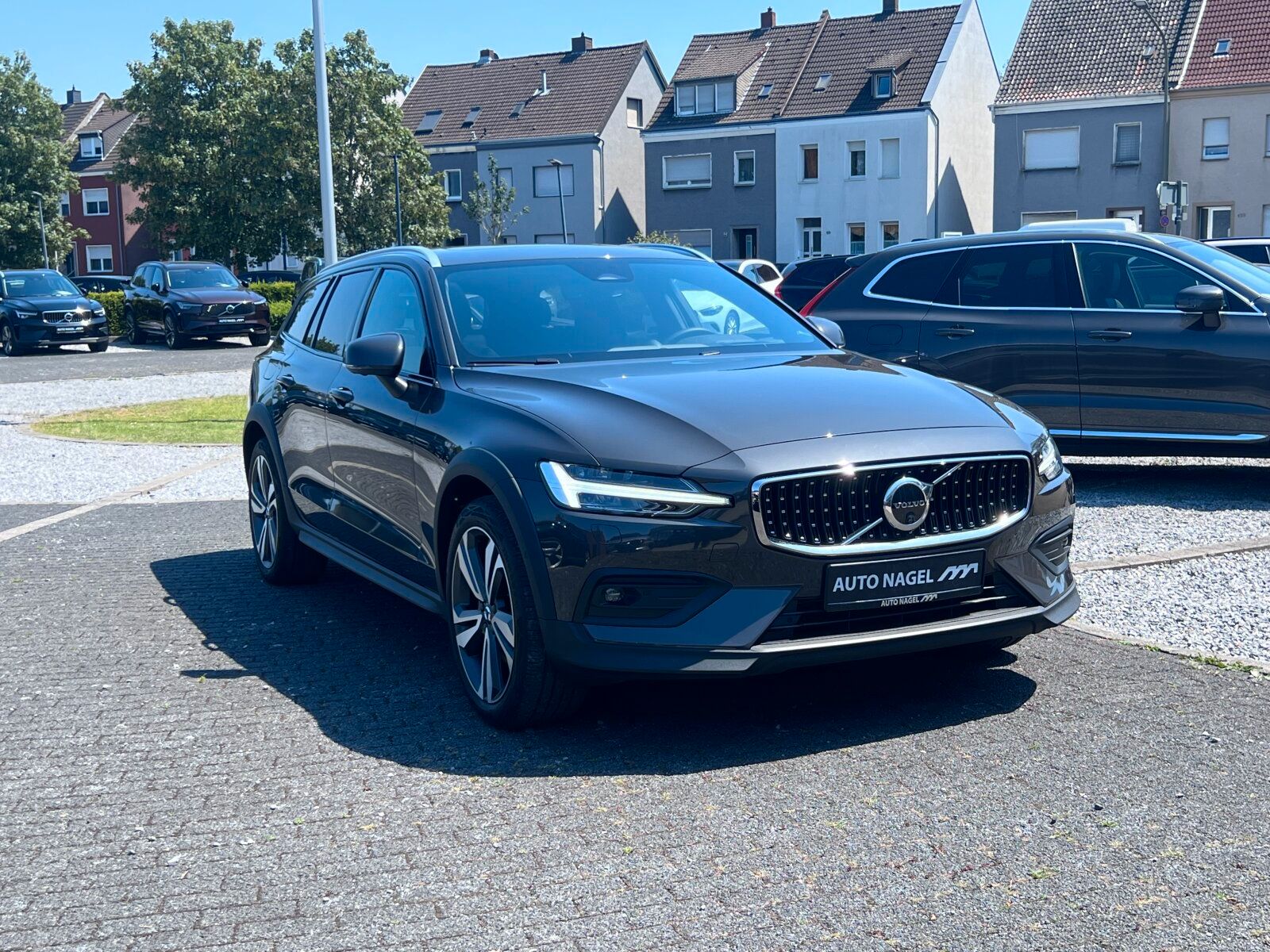 Volvo V60 Cross Country B4 Ultimate foto 3