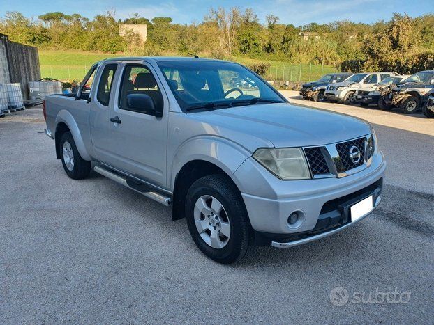 Nissan Navara (D40) 2.5 dCi 174CV 4WD Cabina Sin