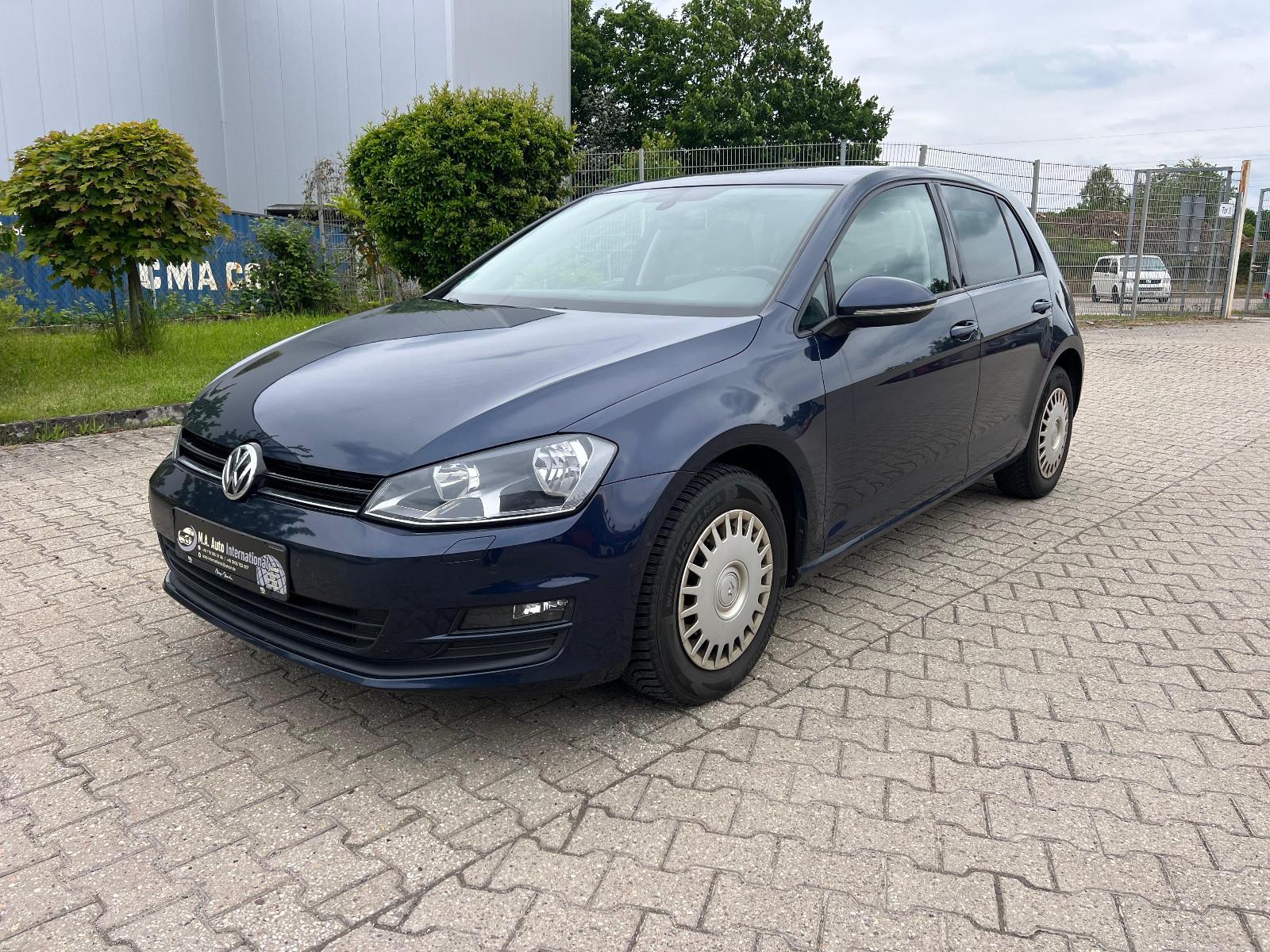 Volkswagen Golf 1.6 TDI BMT Comfortline*KLIMAAUT*SHZ*PDC*