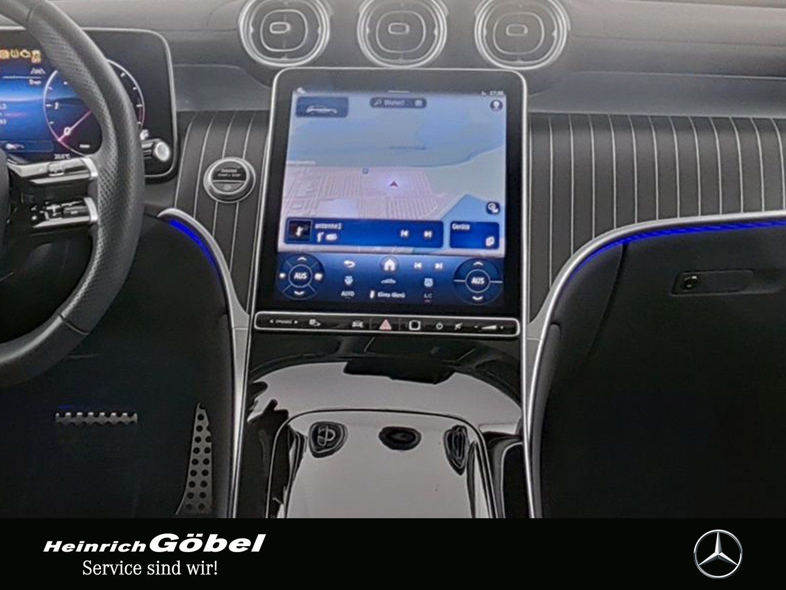 Fahrzeugabbildung Mercedes-Benz GLC 300 d 4M AMG+PANO+AHK+360°K+DIGITAL.L+MEMORY