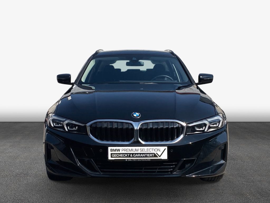 BMW 318i Touring Aut. foto 4