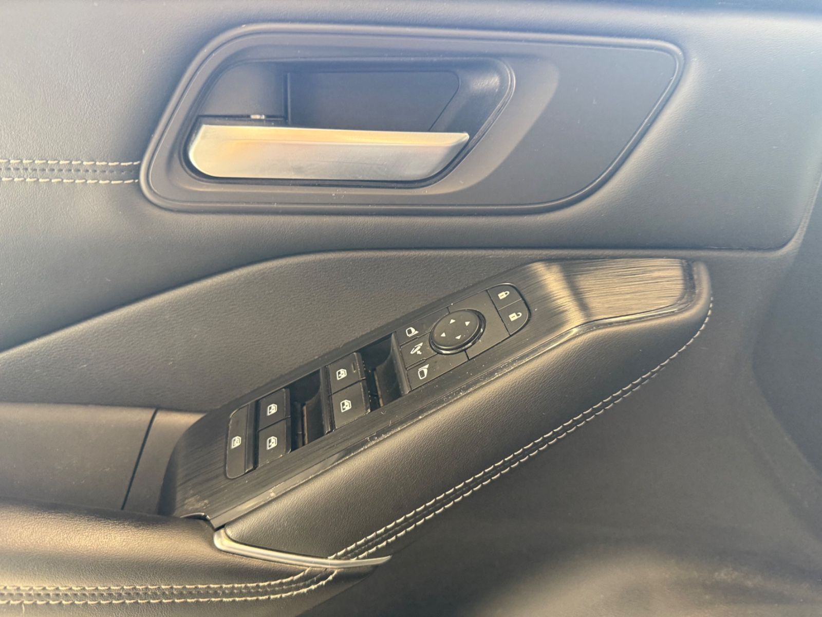 Fahrzeugabbildung Nissan Qashqai N-Connecta 360° Kamera, Navi, WP