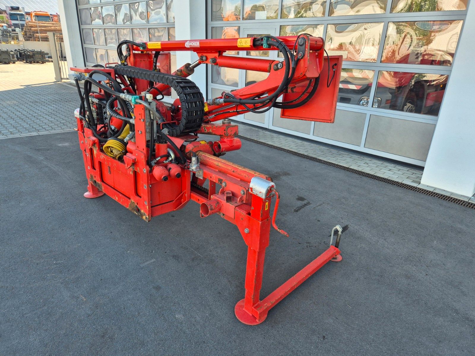 Fahrzeugabbildung Andere Dücker UNA 500 D Ausleger / Unimog / 2004