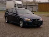 BMW 318 3 Touring 318i TÜV NEU PDC S-HEFT - blaue BMW 318