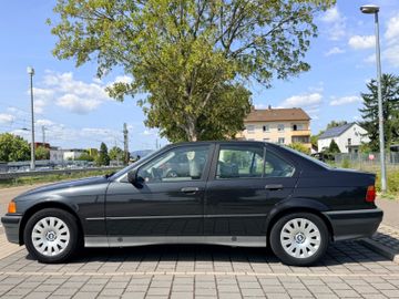 BMW 320 - 7