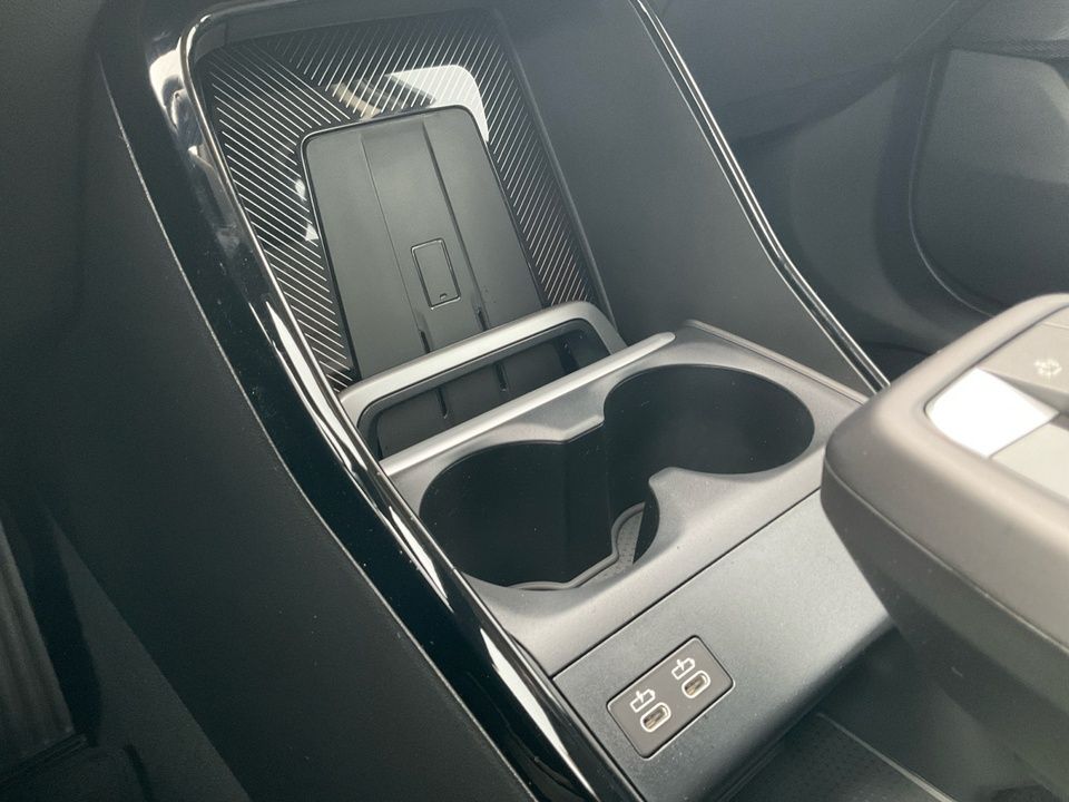 BMW iX1 - Bild 16