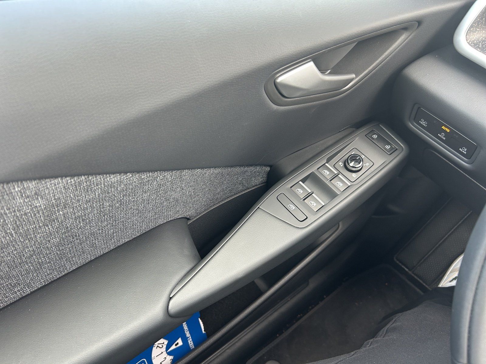 Fahrzeugabbildung Volkswagen ID.3 Neo (58kWh) Style 360,AHK,HUD,Kamera,LED,SD