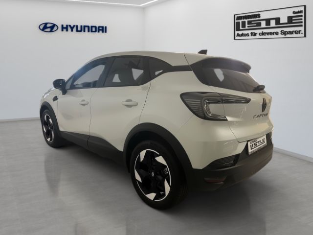 Fahrzeugabbildung Renault Captur Techno Mild Hybrid 160 EDC Winterpaket Na