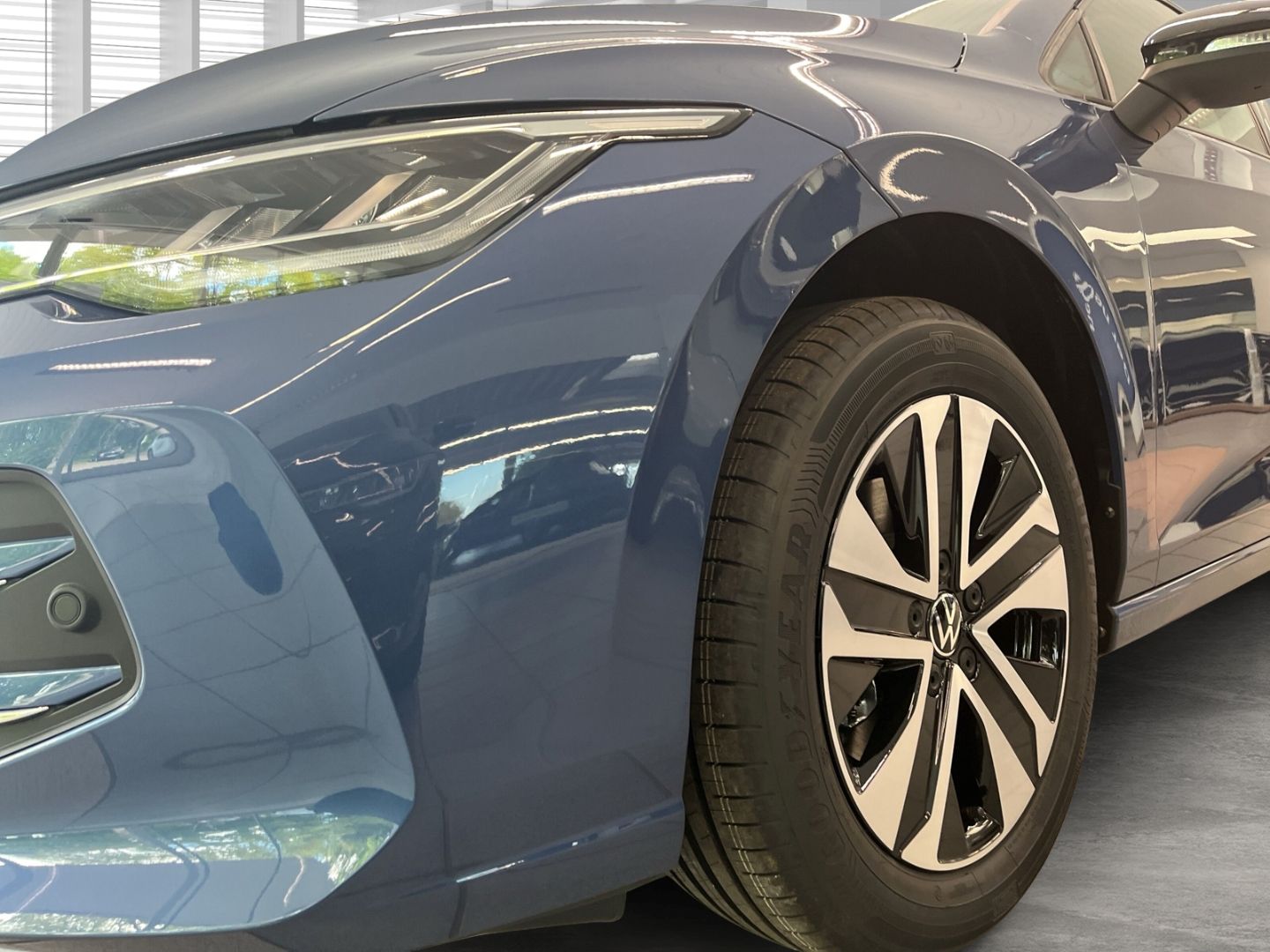 Fahrzeugabbildung Volkswagen Golf Energy Life 1.5 TSI AHK-el. klappb. Navi Di