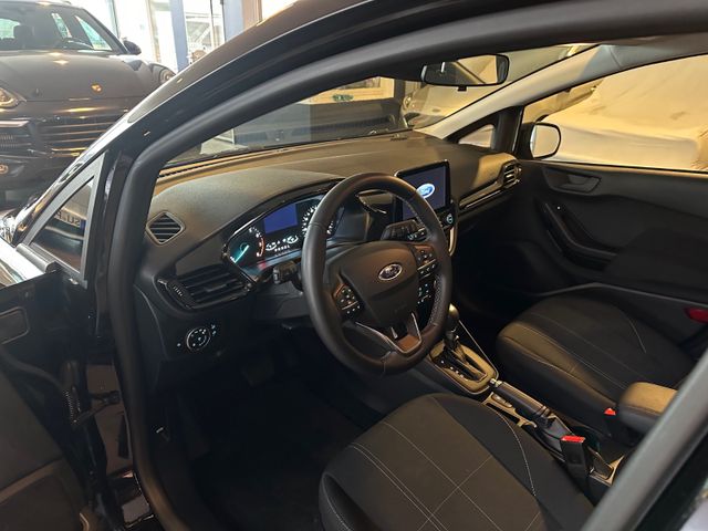 Fahrzeugabbildung Ford Fiesta Cool & Connect*NAVI*SHZ*CarPlay*1.HAND