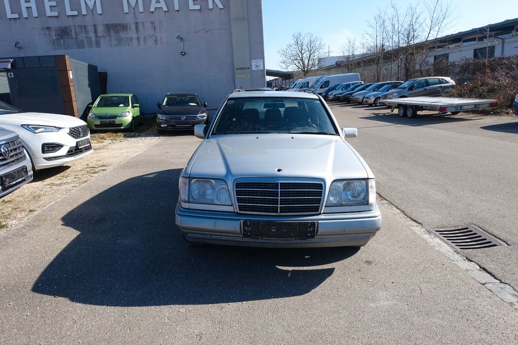 Angebot ansehen Mercedes-Benz E 200