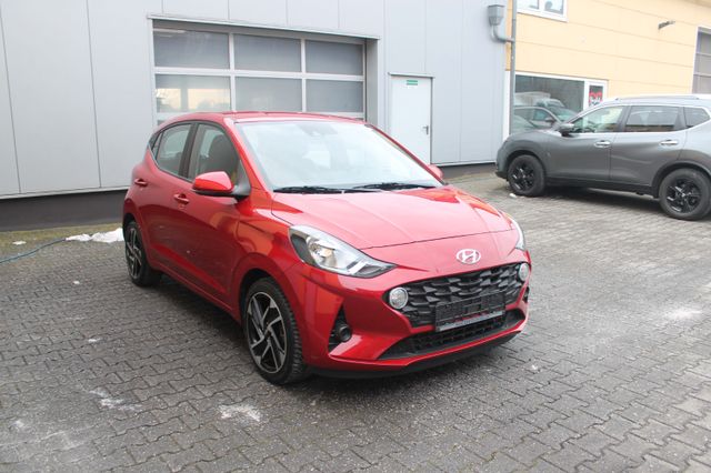 Hyundai i10 1.2 Automatik*Klima*PDC*Alu-Allwetter*DAB