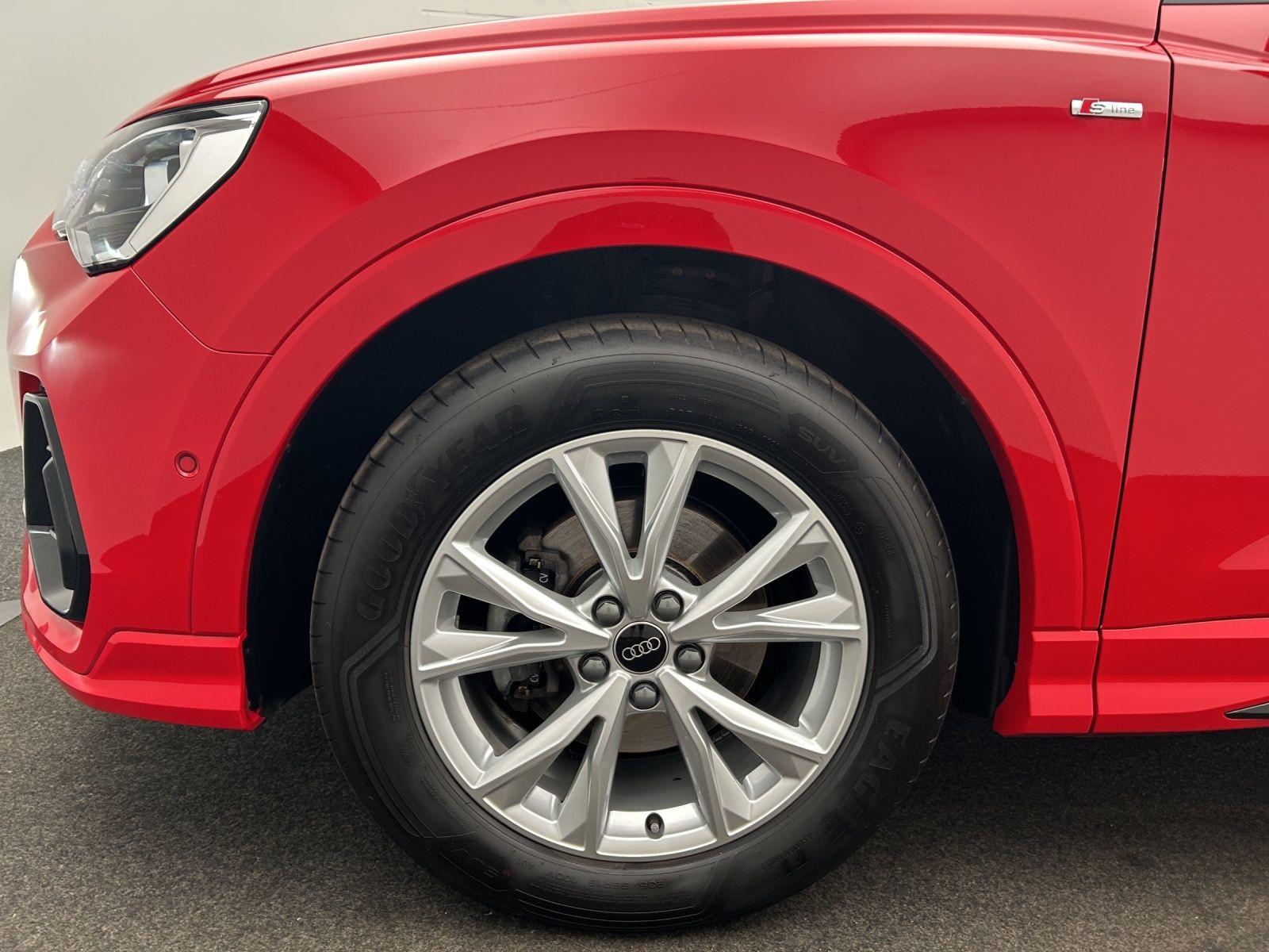 Audi Q3 35 TDI S line*Pano*LED*Virtual*Smartphone Int, миниатюра 15