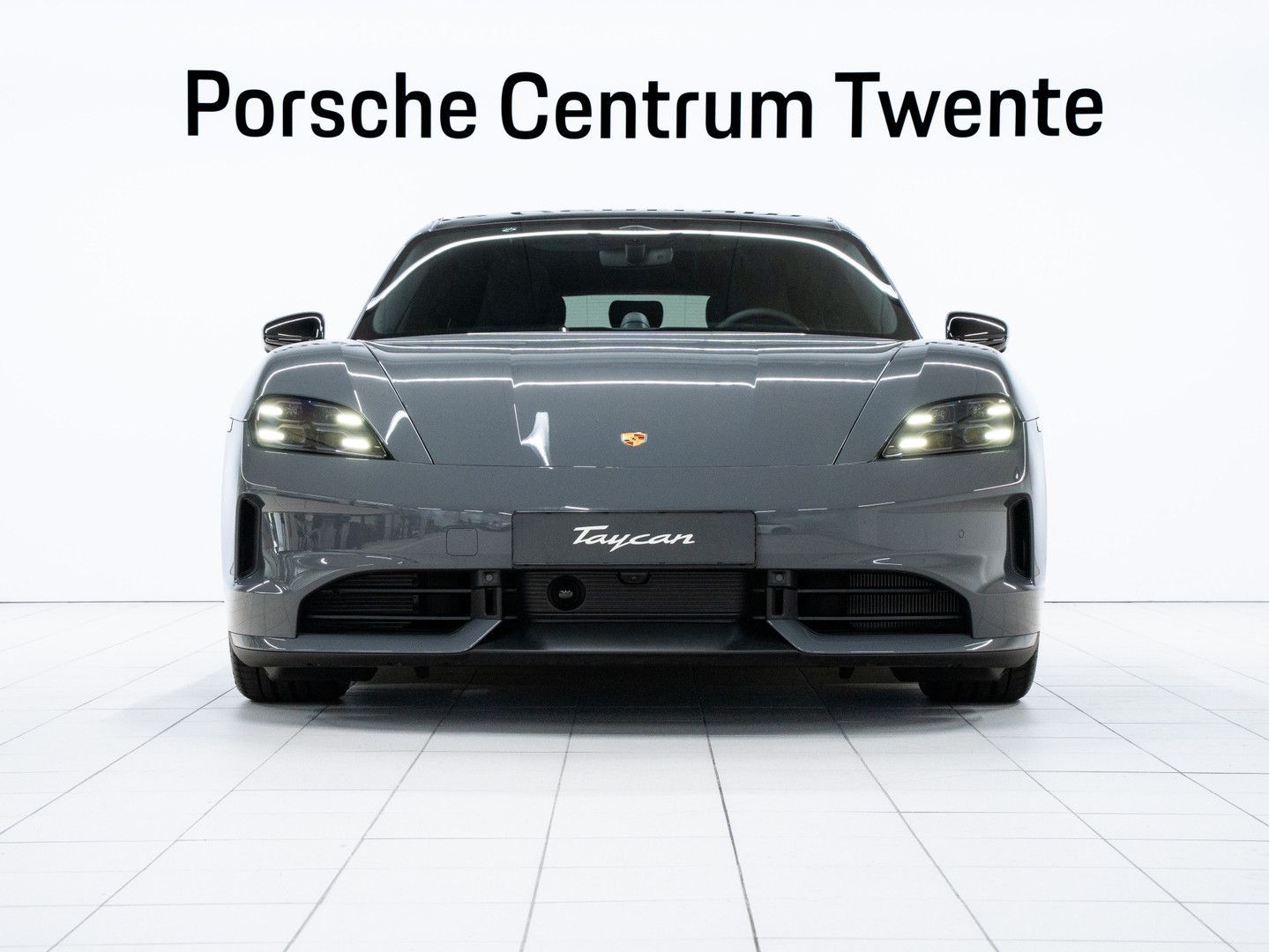 Porsche Taycan Sport Turismo Black Edition imagem 2