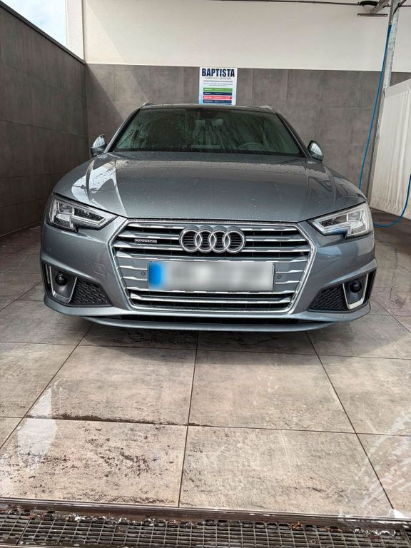 Image of Audi A4