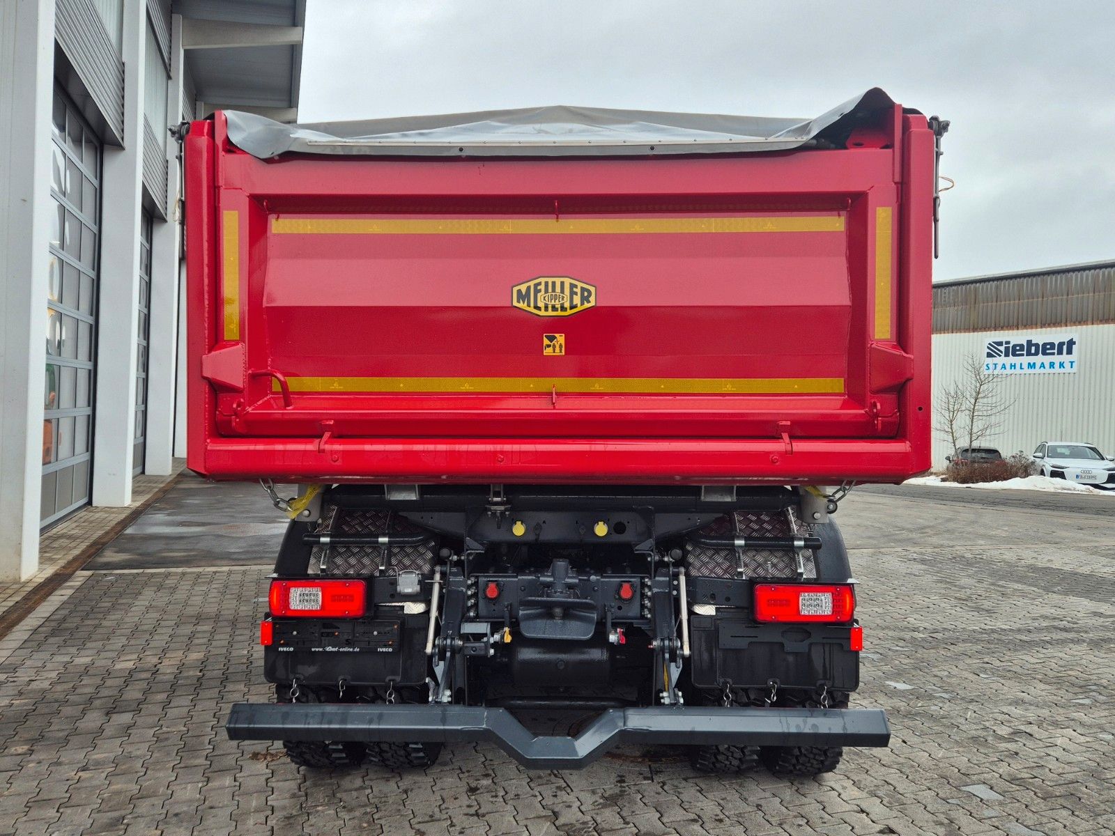 Fahrzeugabbildung Iveco AD300X50Z 6x4 Meiller-Kipper, Intarder Bordmatik