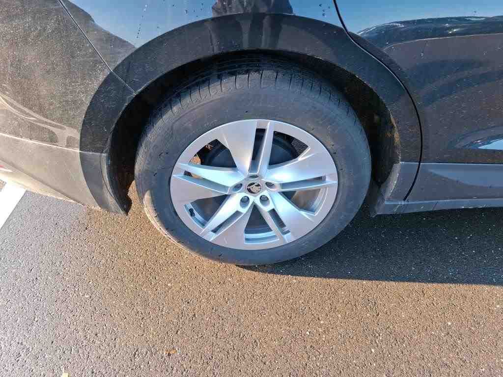 Skoda Enyaq - Bild 13