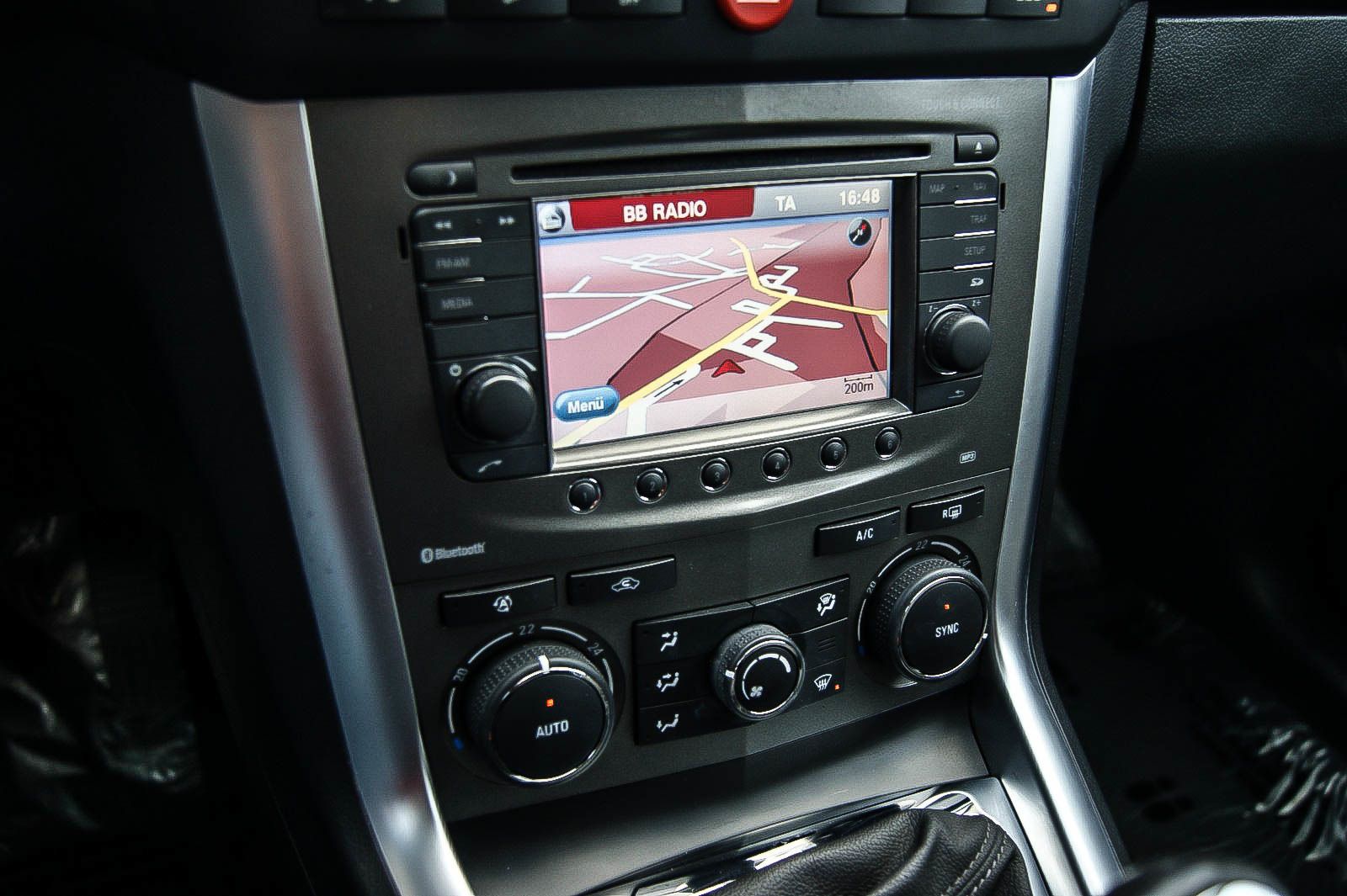 Fahrzeugabbildung Opel Antara 2.0 CDTi 4x4 170PS EDITION EURO6 NAVI PDC