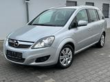 Opel Zafira B Family Plus PDC / 7 Sitzer - Opel Zafira Gebrauchtwagen in Freiburg