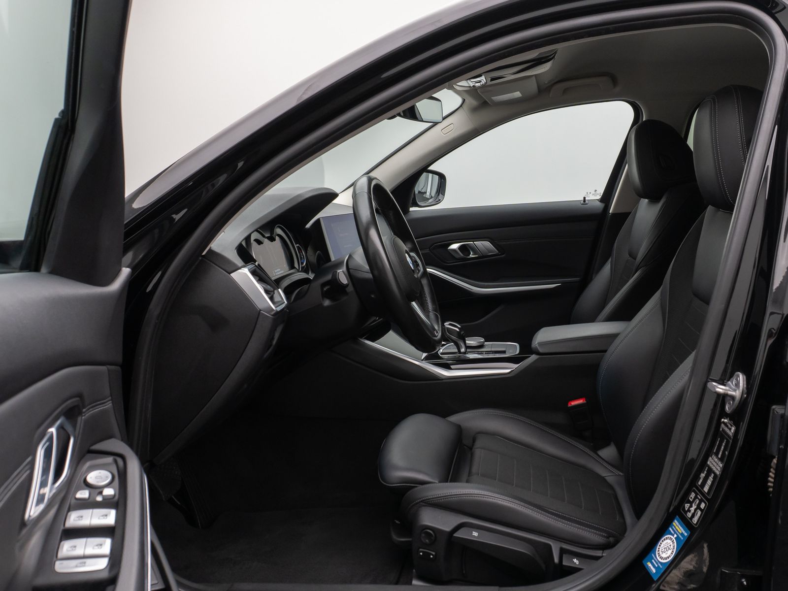 Fahrzeugabbildung BMW 330d xD SportLine Kamera CockPit+HUD Lordos LED