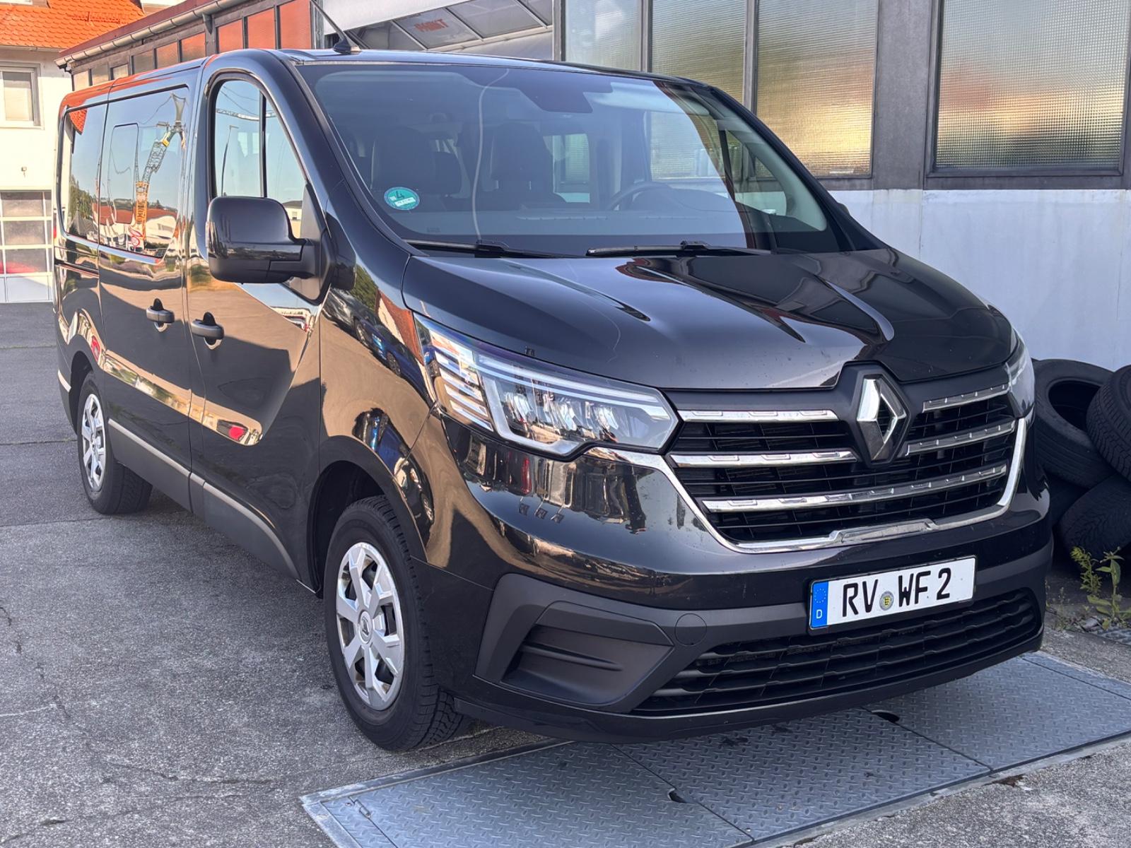 Renault Trafic Combi L1H1 *9Sitze*Automatik*LED*AHK*