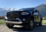Mercedes-Benz X 350 - schwarze Mercedes-Benz X 350