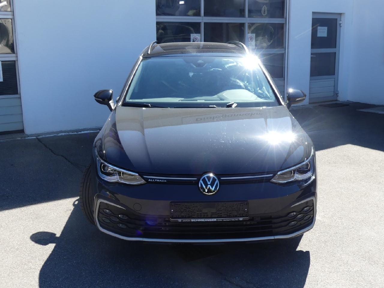 Volkswagen Golf VIII Variant Alltrack 4M 2,0l TDI Sthz/ACC