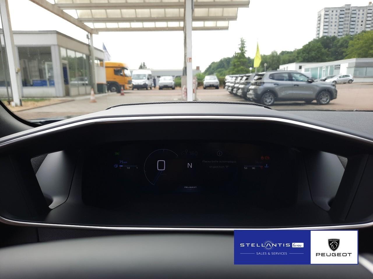 Peugeot 2008 Mild Hybrid 145 GT