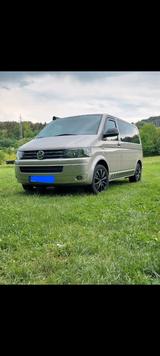 Volkswagen Vw T5 Multivan mit frisch TÜV - Volkswagen T5 Multivan mit Benzin-Antrieb