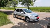 Suzuki SX4 Classic 1.6 VVT 2WD Club Club - Suzuki SX4 Classic mit Benzin-Antrieb