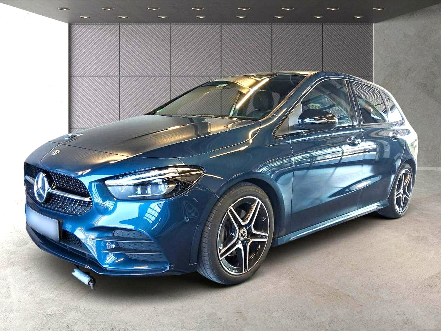 Mercedes-Benz B 180 d AMG Line|PANORAMAD.|NAVI|NIGH PAKET|TEMP