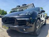 Porsche Cayenne S Diesel Platinum Edition - Porsche Cayenne in Augsburg