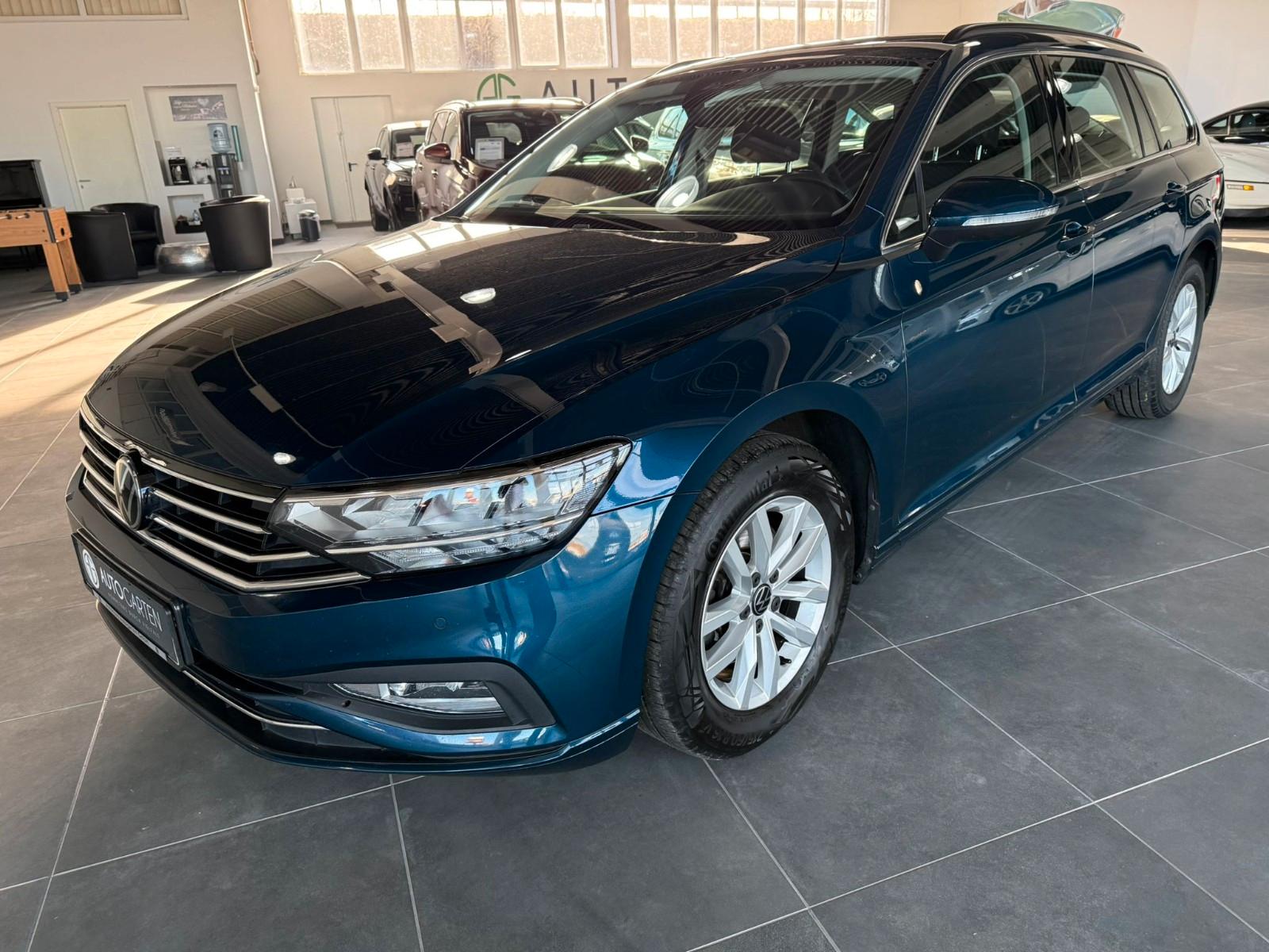 Volkswagen Passat Variant Business*Navi&Kam.*LED*AHK.