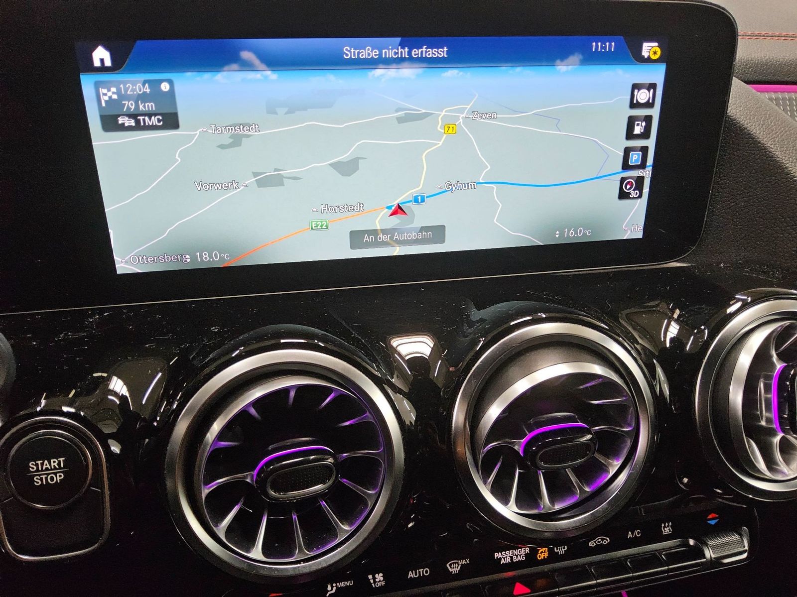 Mercedes-Benz EQA 250 AMG-Line Navi LED MBUX AHK Distronic foto 7