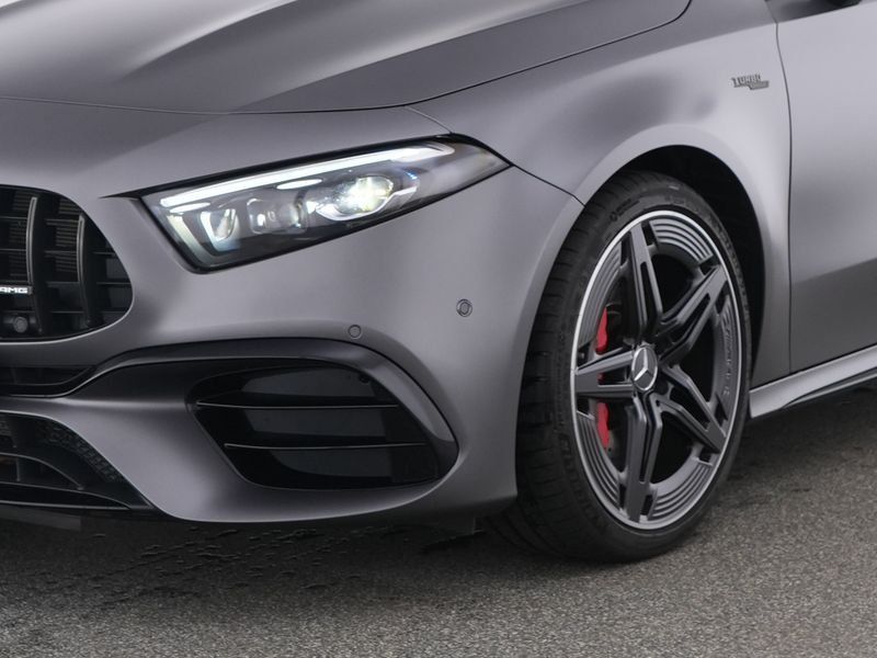 Fahrzeugabbildung Mercedes-Benz A 45 S 4M PANO+HUD+BURMESTER+NIGHT+360°+VMAX-270
