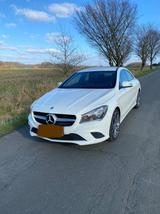 Mercedes-Benz CLA 200 Urban Urban - Mercedes-Benz: Weiß, Coupe